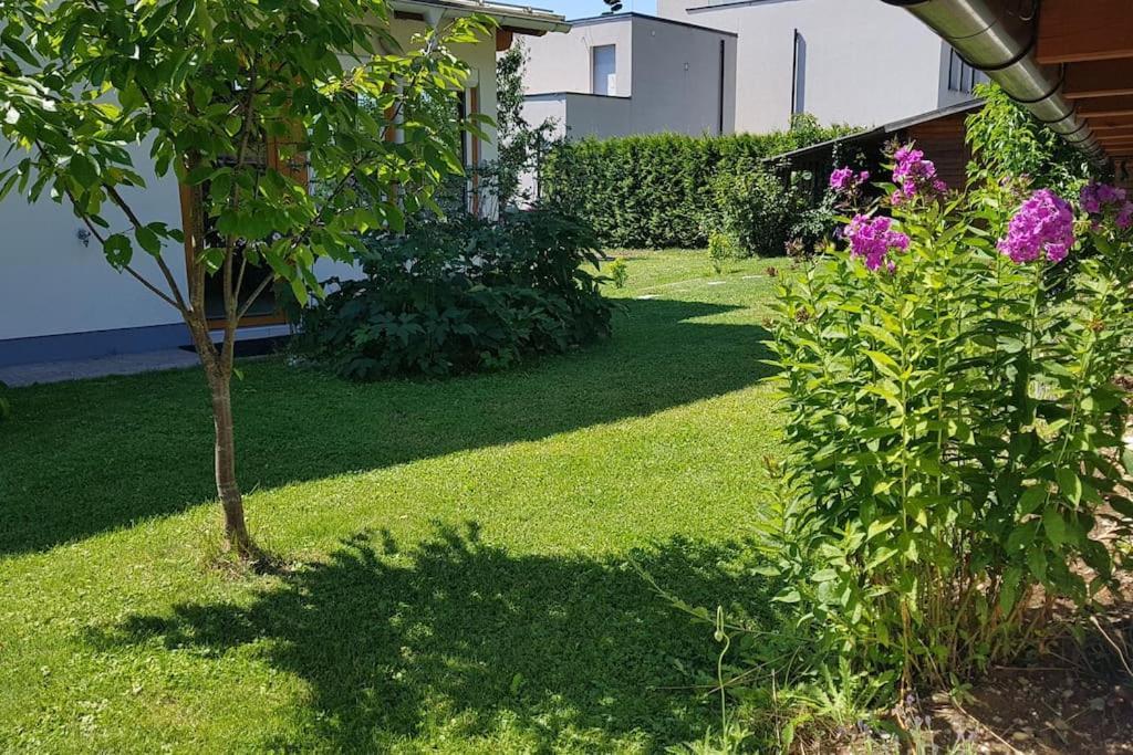 Wohnung Mit Balkon In Velden - Appartment Berge Bytilly Velden am Wörthersee Exteriér fotografie